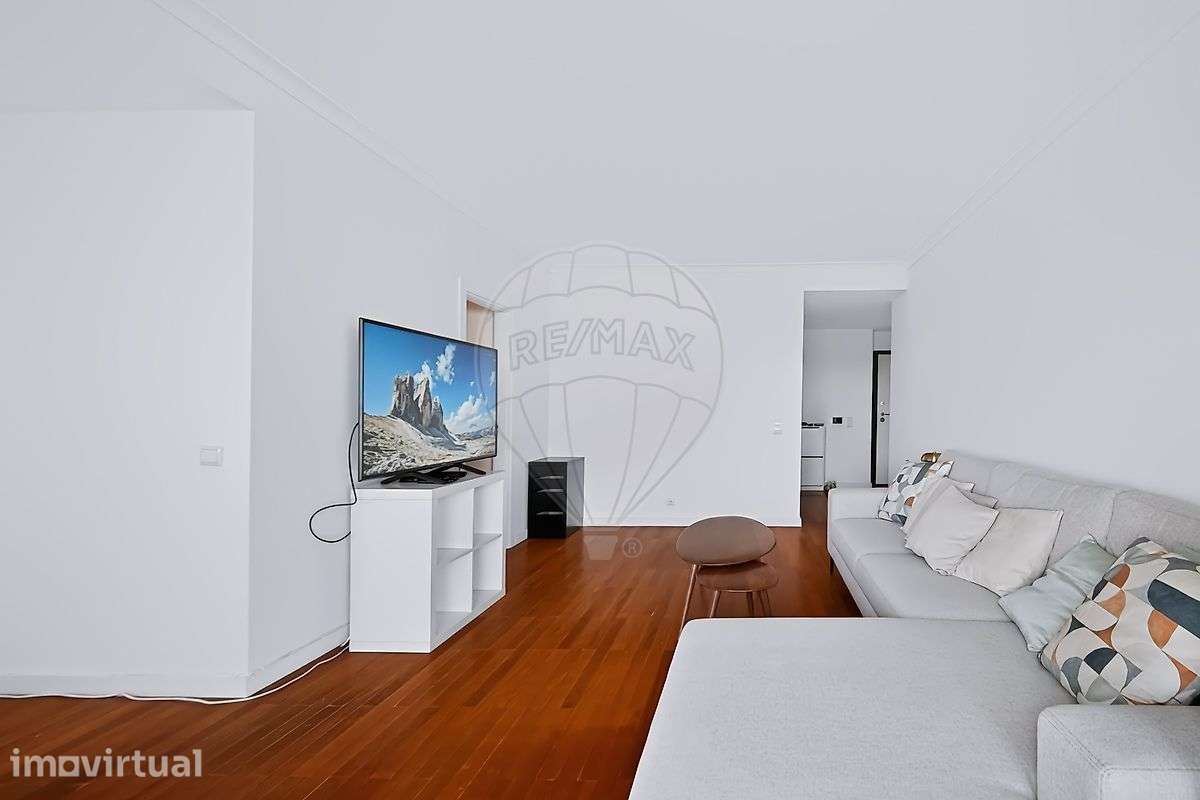 Apartamento T2 para arrendamento - Grande imagem: 2/22