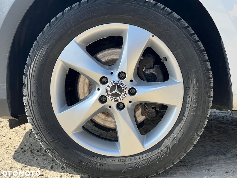 Mercedes-Benz Vito - 20