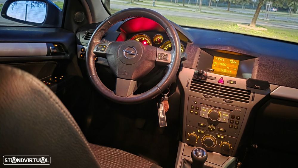 Opel Astra 1.3 CDTI Enjoy EcoFLEX - 9