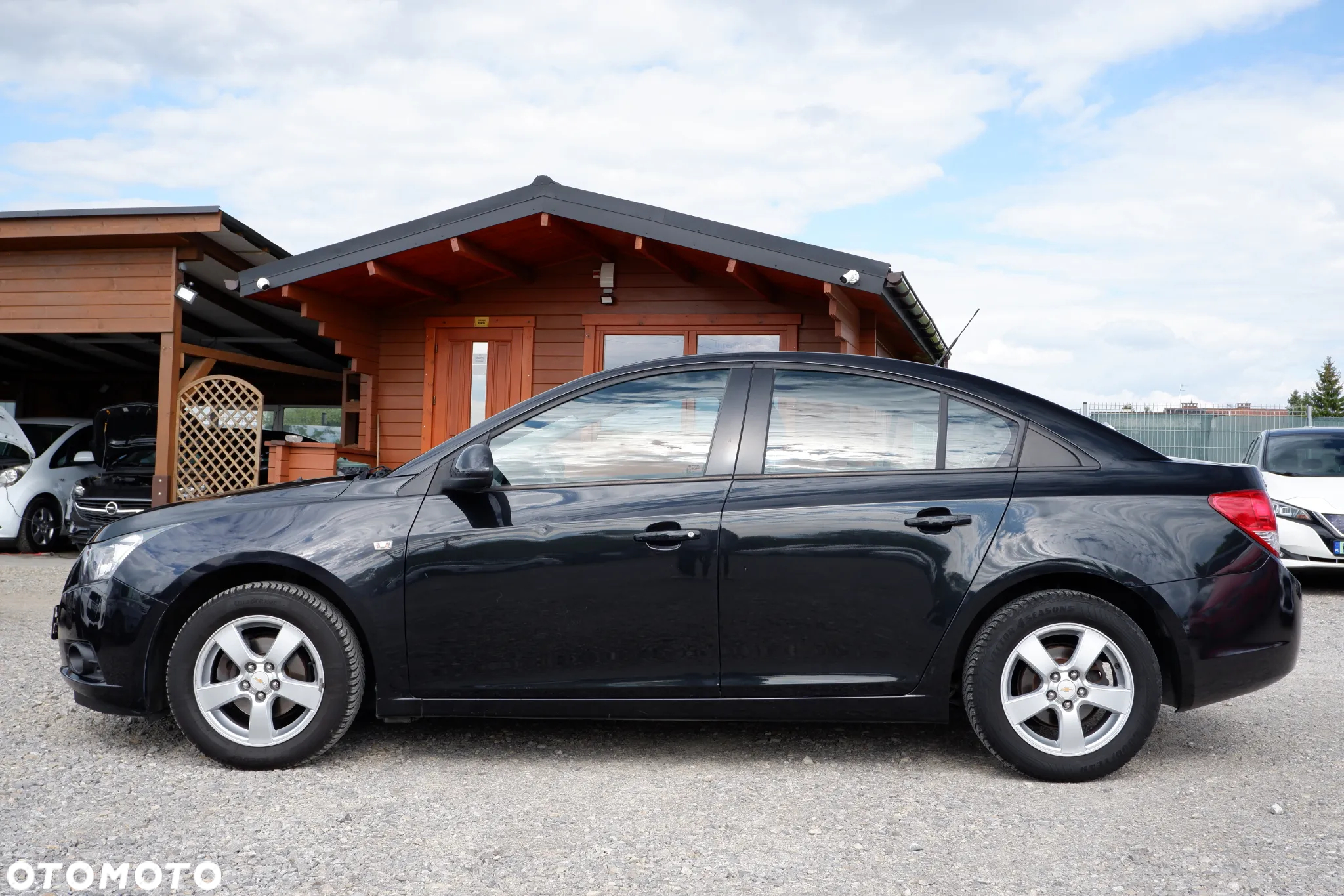 Chevrolet Cruze 1.6 LS - 36