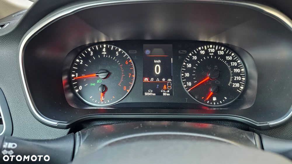 Renault Megane TCe 115 GPF ZEN - 9