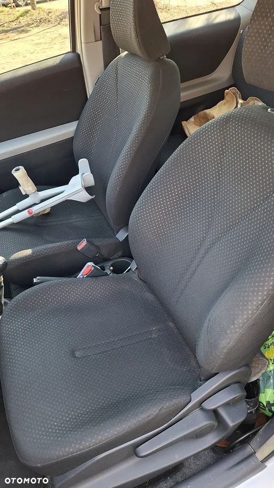 Toyota Yaris 1.0 Luna A/C - 9