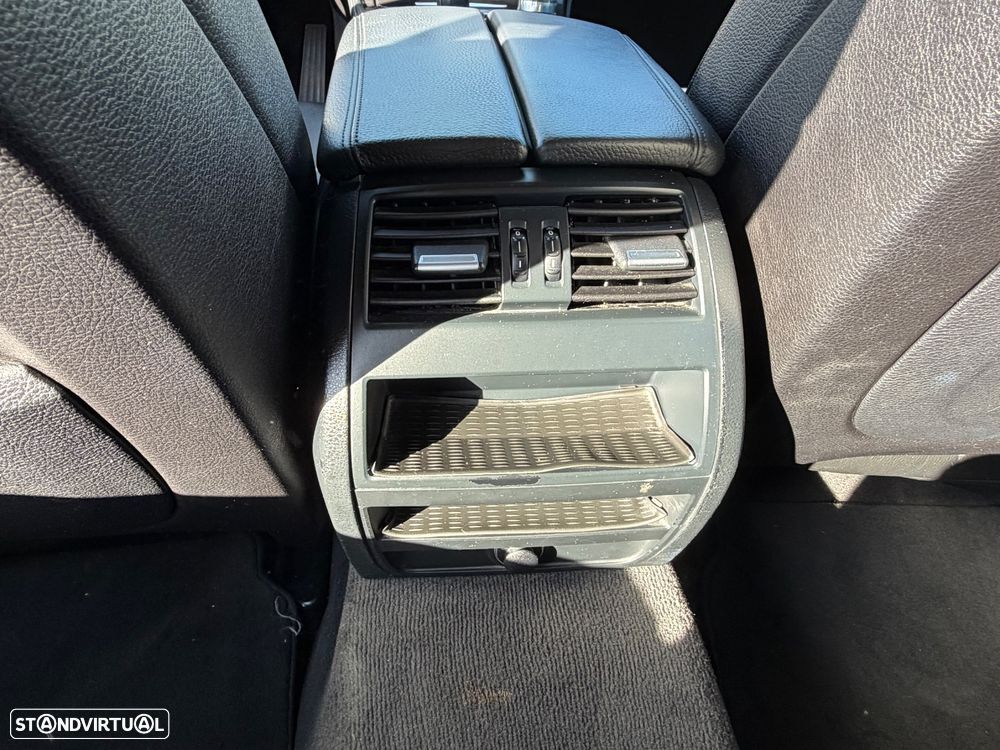 BMW 520 d Pack M Auto - 29
