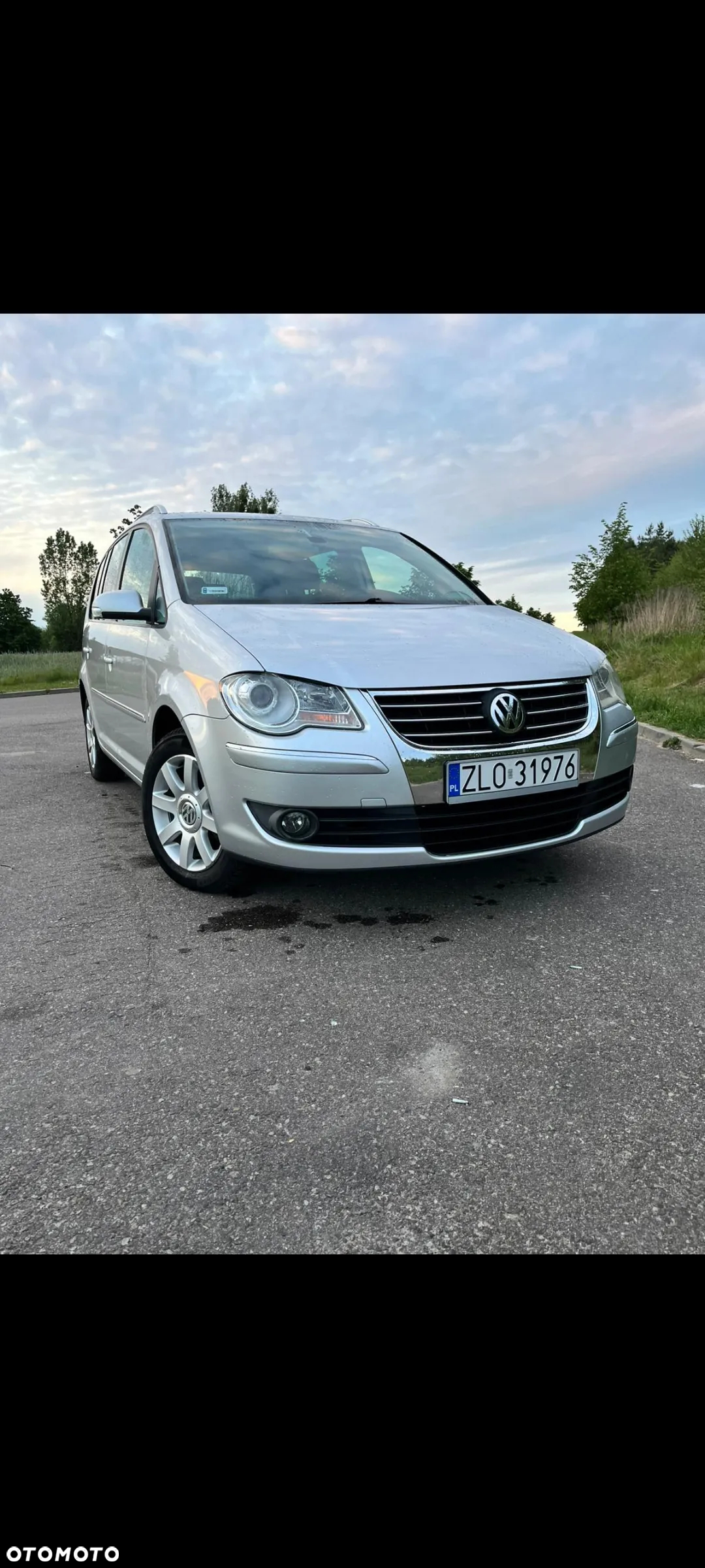 Volkswagen Touran 2.0 TDI DPF Comfortline - 2