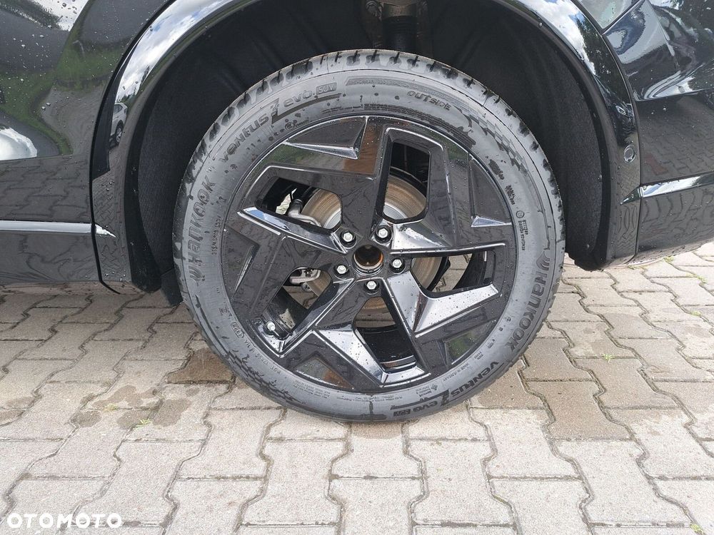 Volkswagen Tiguan - 19