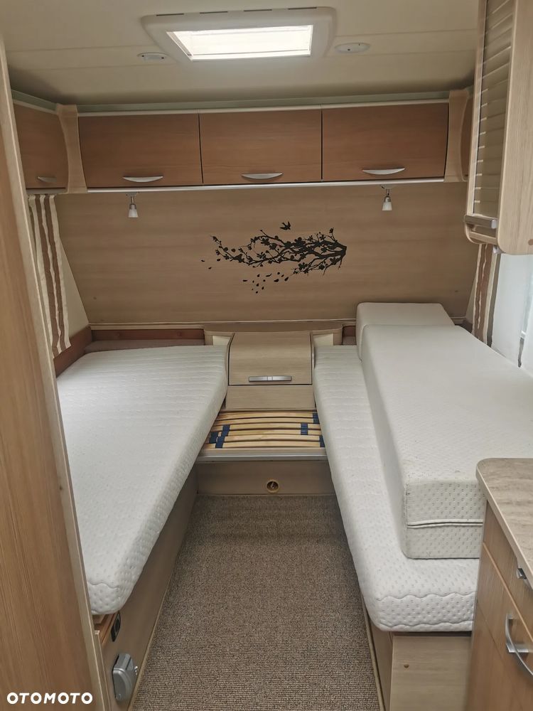 Burstner Averso Comfort 460LT - 8