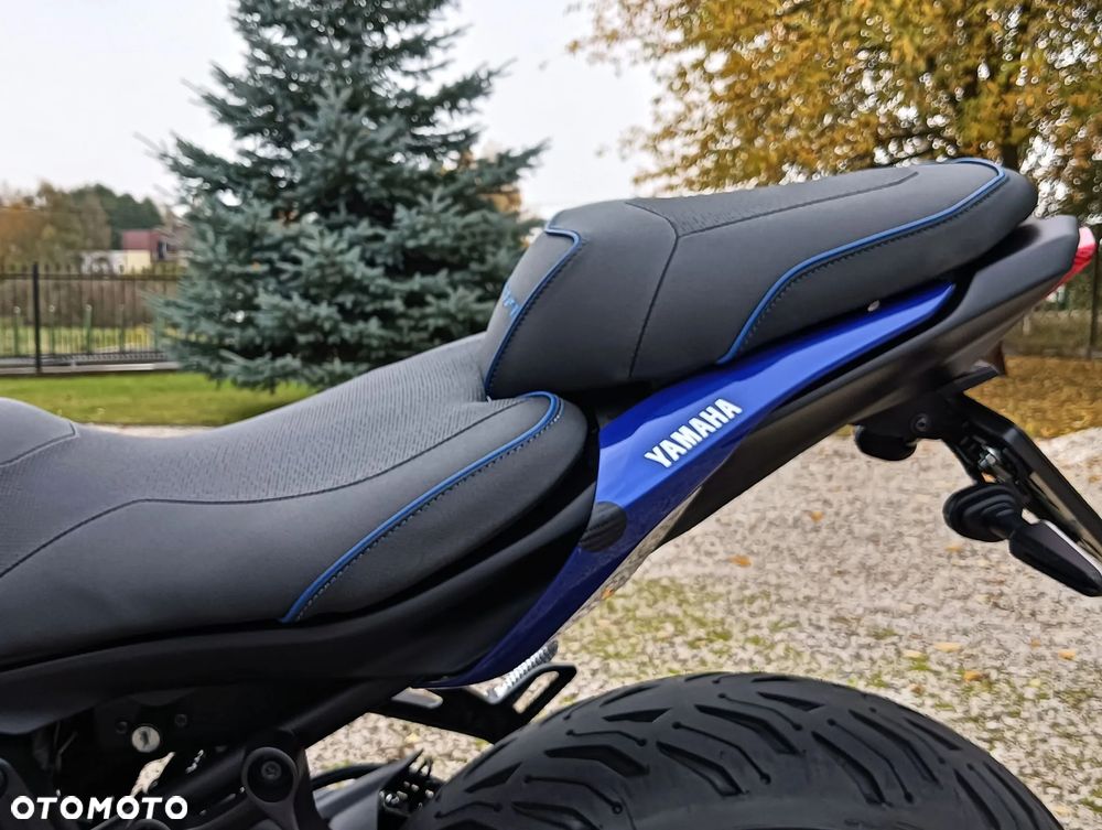 Yamaha MT - 32