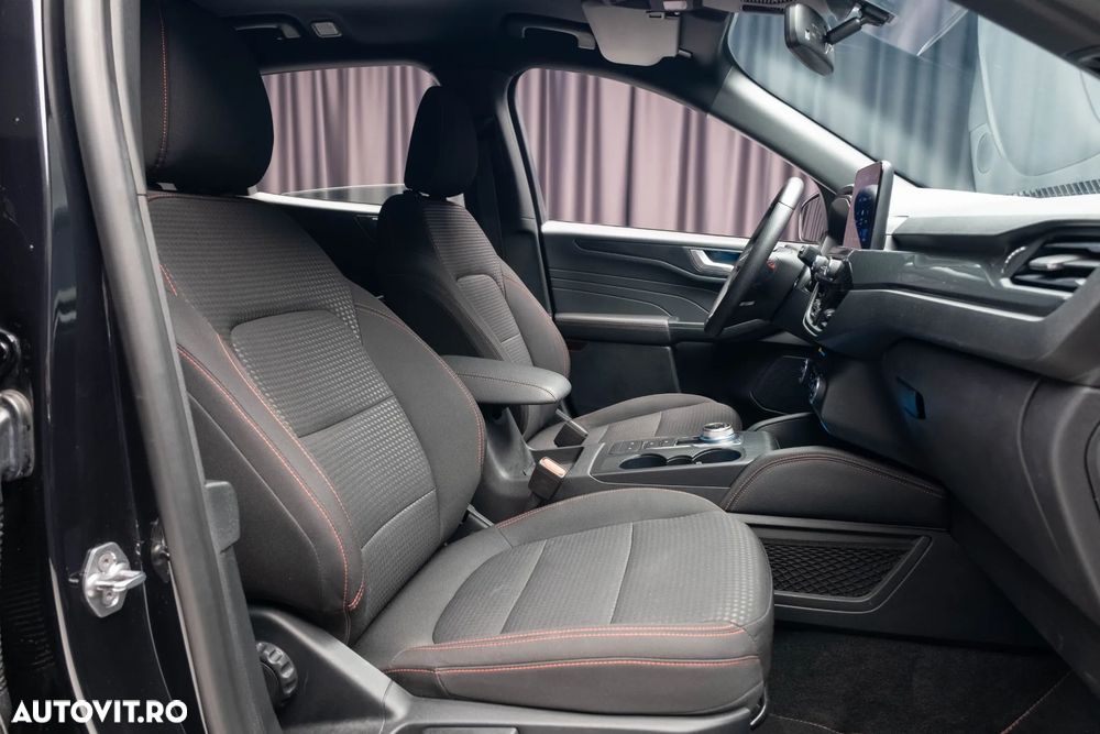 Ford Kuga 2.5 Duratec FHEV ST-LINE - 17