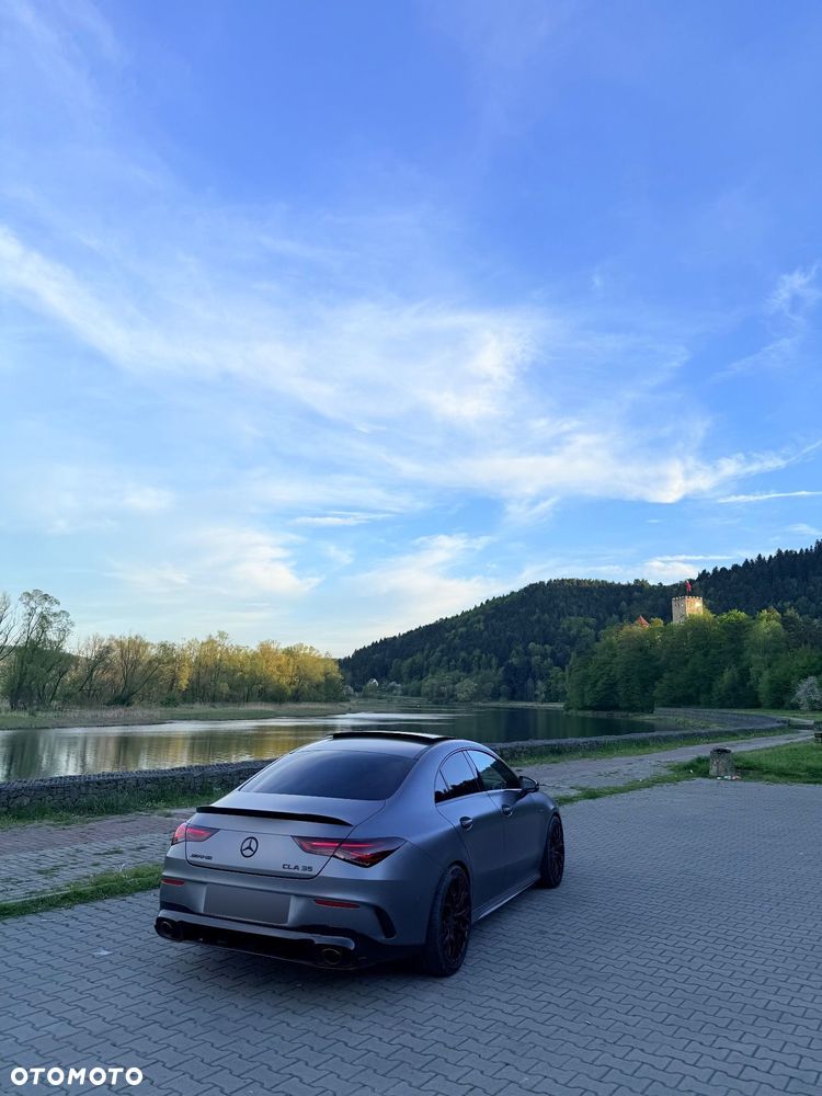 Mercedes-Benz CLA - 25