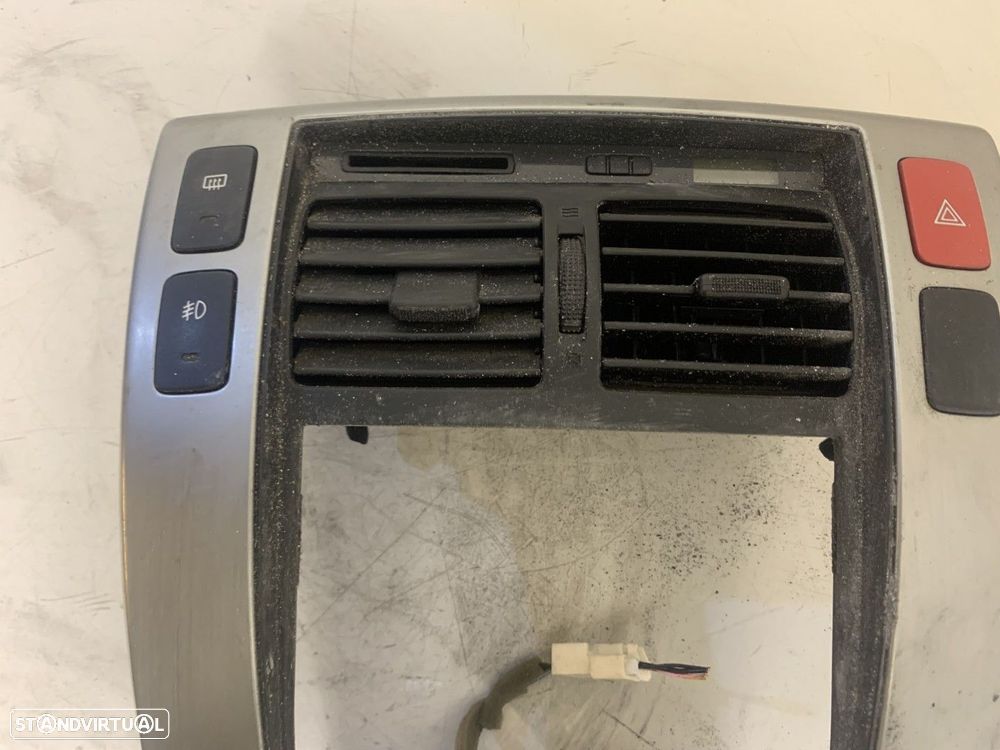 Friso do tablier HYUNDAI TUCSON (JM) REF. 846712E010WK - 2