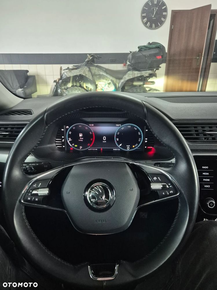 Skoda Superb 2.0 TSI Style DSG - 19