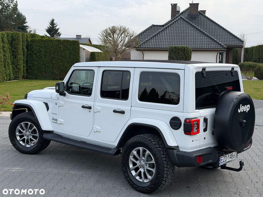 Jeep Wrangler Unlimited GME 2.0 Turbo Sahara - 27