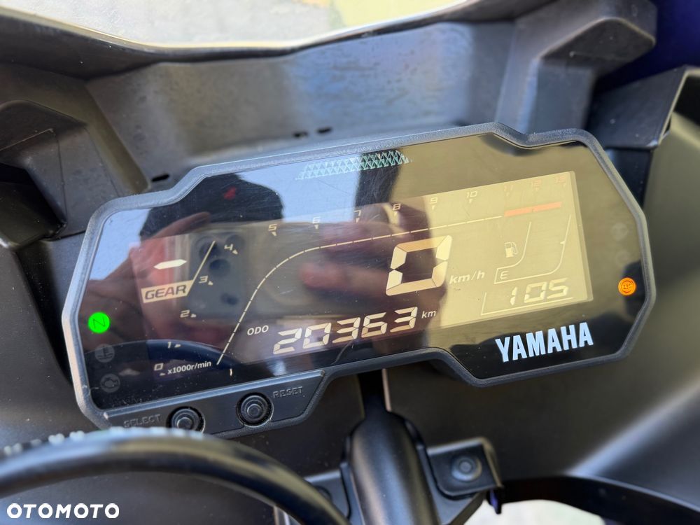 Yamaha YZF - 38