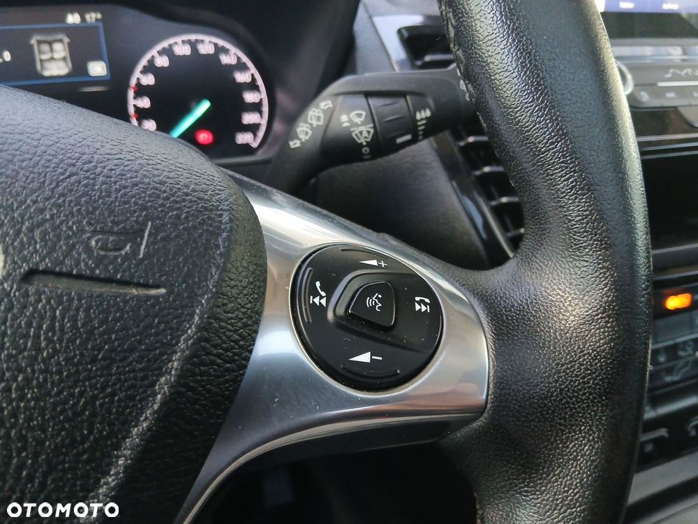Ford Tourneo Connect 1.5 EcoBlue Titanium PowerShift - 20