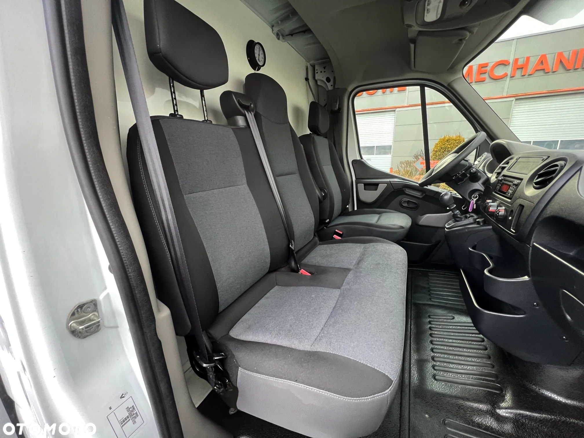 Renault Master 145 DCi Kontener Chłodnia Dwie komory Komorówka Nikso-podwoziowa Zarejestrowany - 15