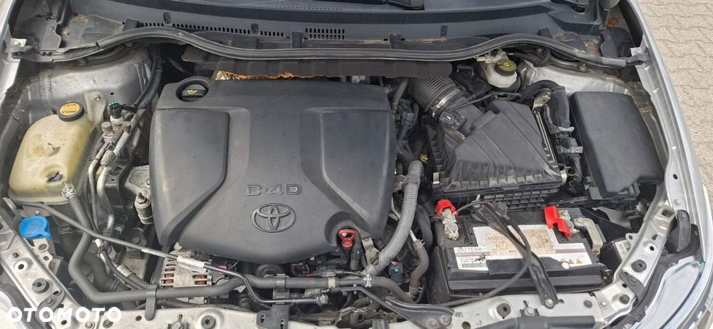 Toyota Auris 1.6 D-4D Edition S+ - 17
