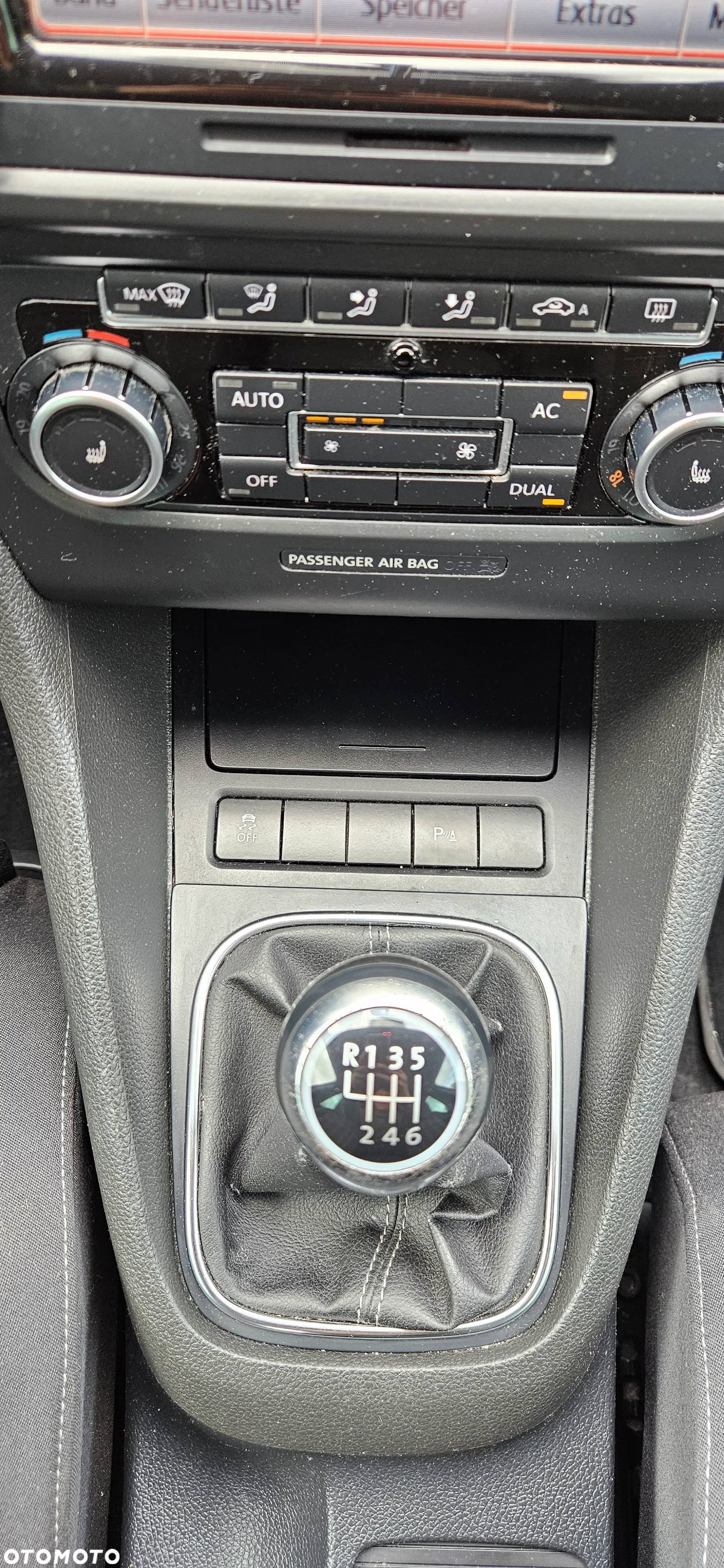 Volkswagen Golf 2.0 TDI DPF GTD - 13