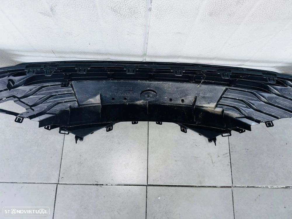 Grelha Toyota Yaris III - 17/20 - 6