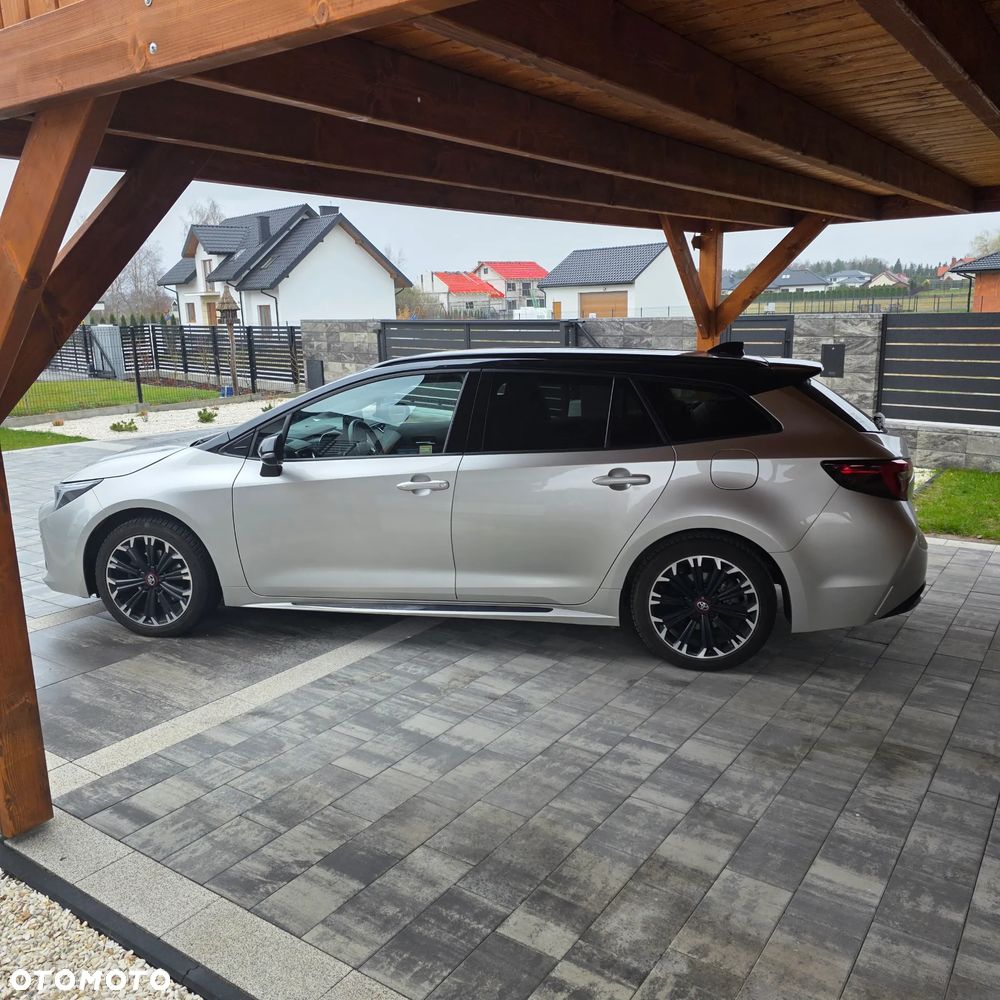 Toyota Corolla 1.8 Hybrid GR Sport Dynamic - 4