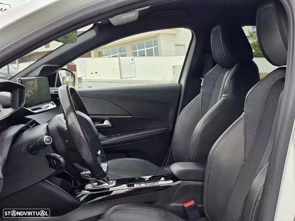 Peugeot e-208 50 kWh GT Line - 20