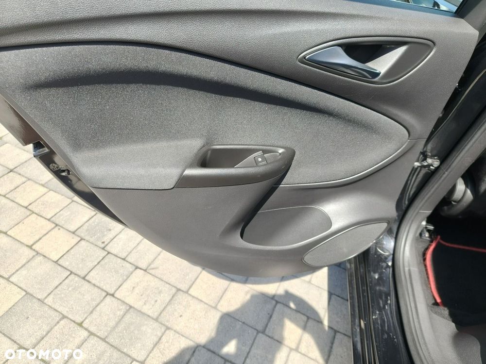 Opel Astra - 28