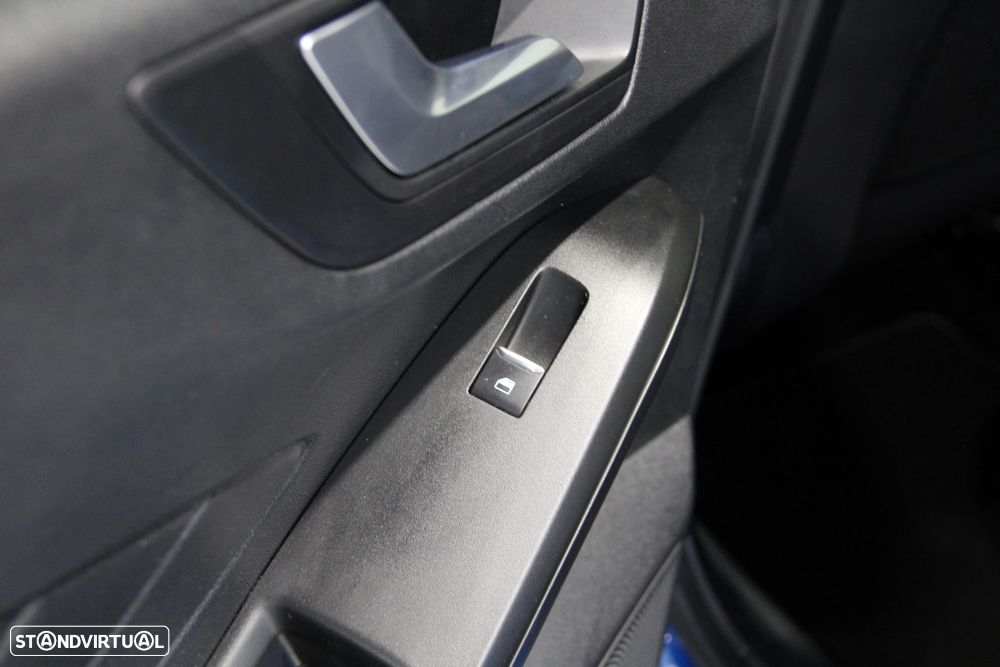 Ford Focus SW 1.0 EcoBoost ST-Line - 27