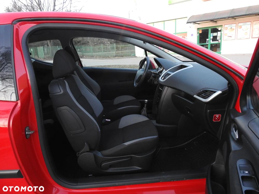 Peugeot 207 90 HDi FAP (Blue Lion) Urban Move - 9