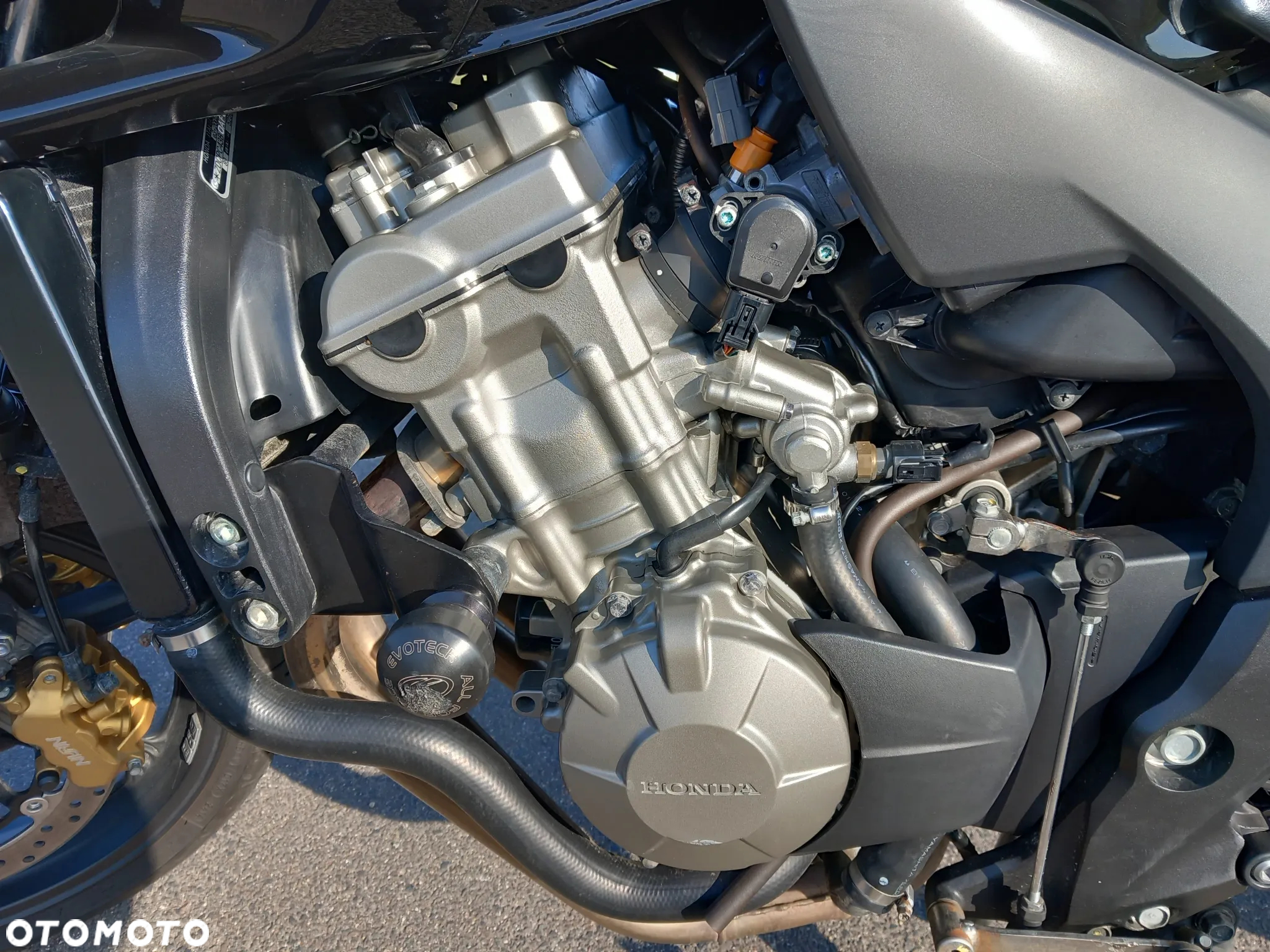 Honda CBF - 9