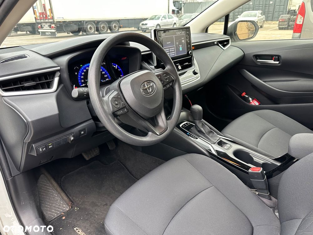 Toyota Corolla 1.8 Hybrid Active - 9