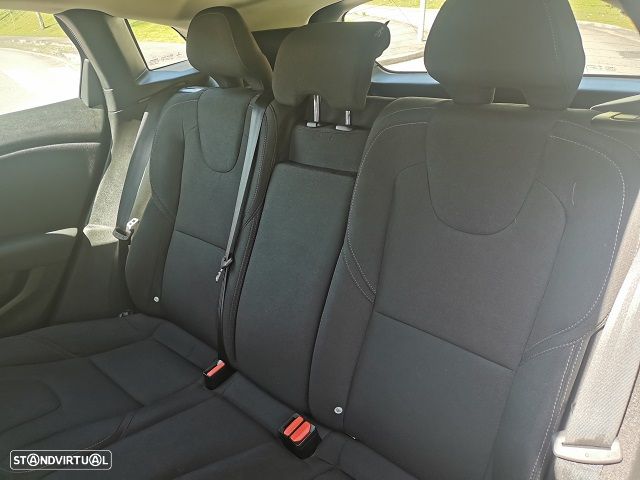 Volvo V40 Cross Country 2.0 D2 Kinetic Geartronic - 33