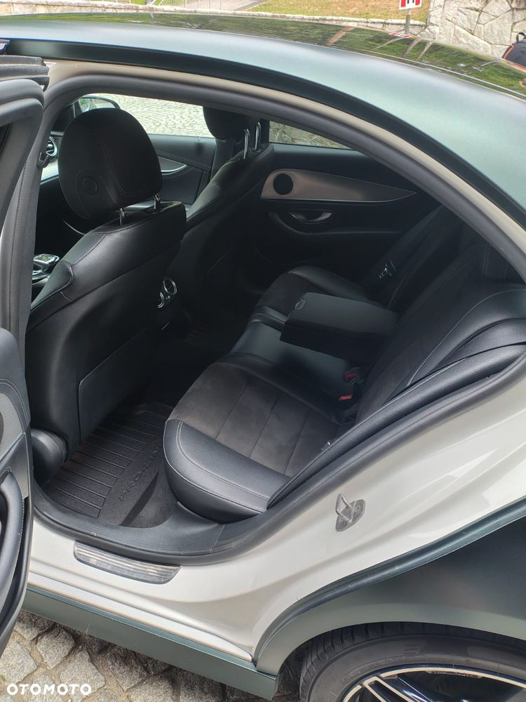 Mercedes-Benz Klasa E 220 d 4-Matic 9G-TRONIC - 8