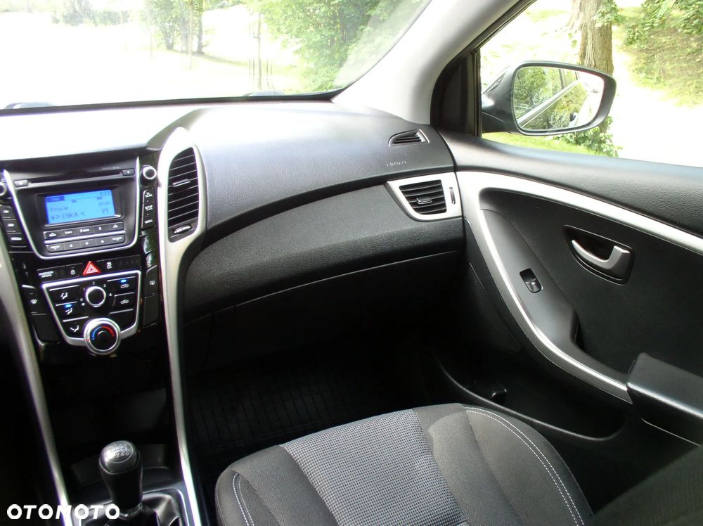 Hyundai i30 blue 1.4 Classic - 7
