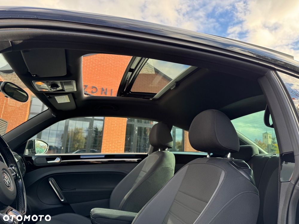 Volkswagen Beetle 1.4 TSI BMT R-Line DSG - 17