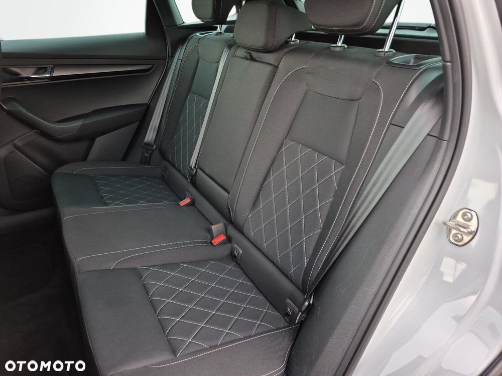 Skoda Karoq 1.5 TSI ACT 4x2 Sportline DSG - 14