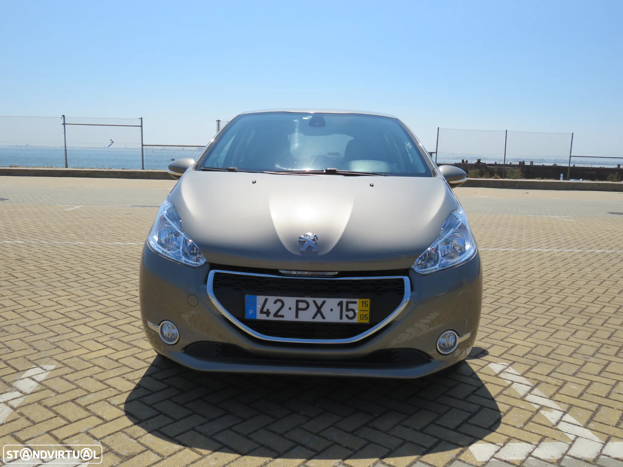 Peugeot 208 1.4 HDi - 4