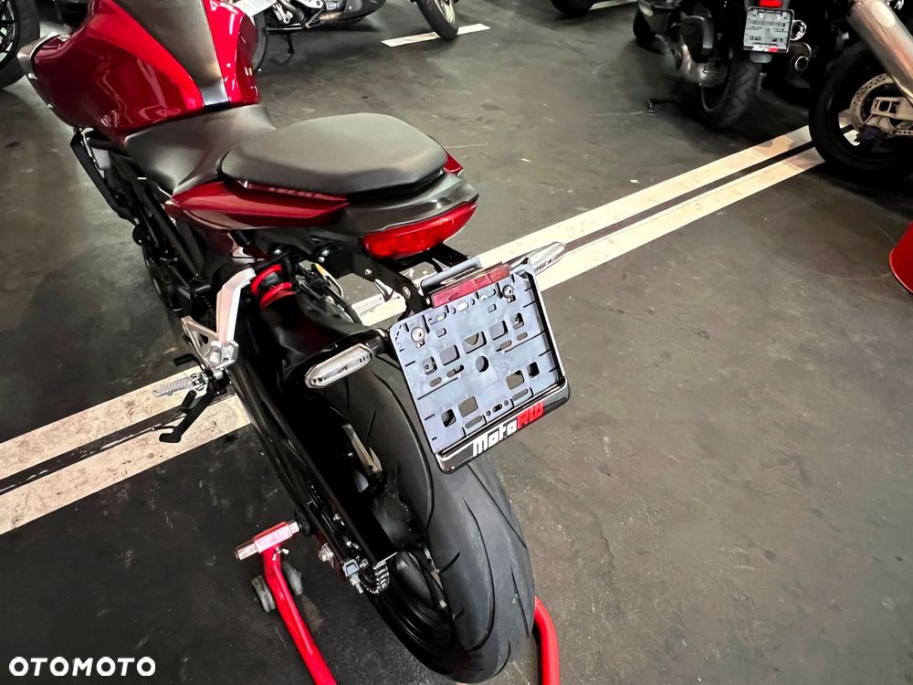 Honda CB - 17