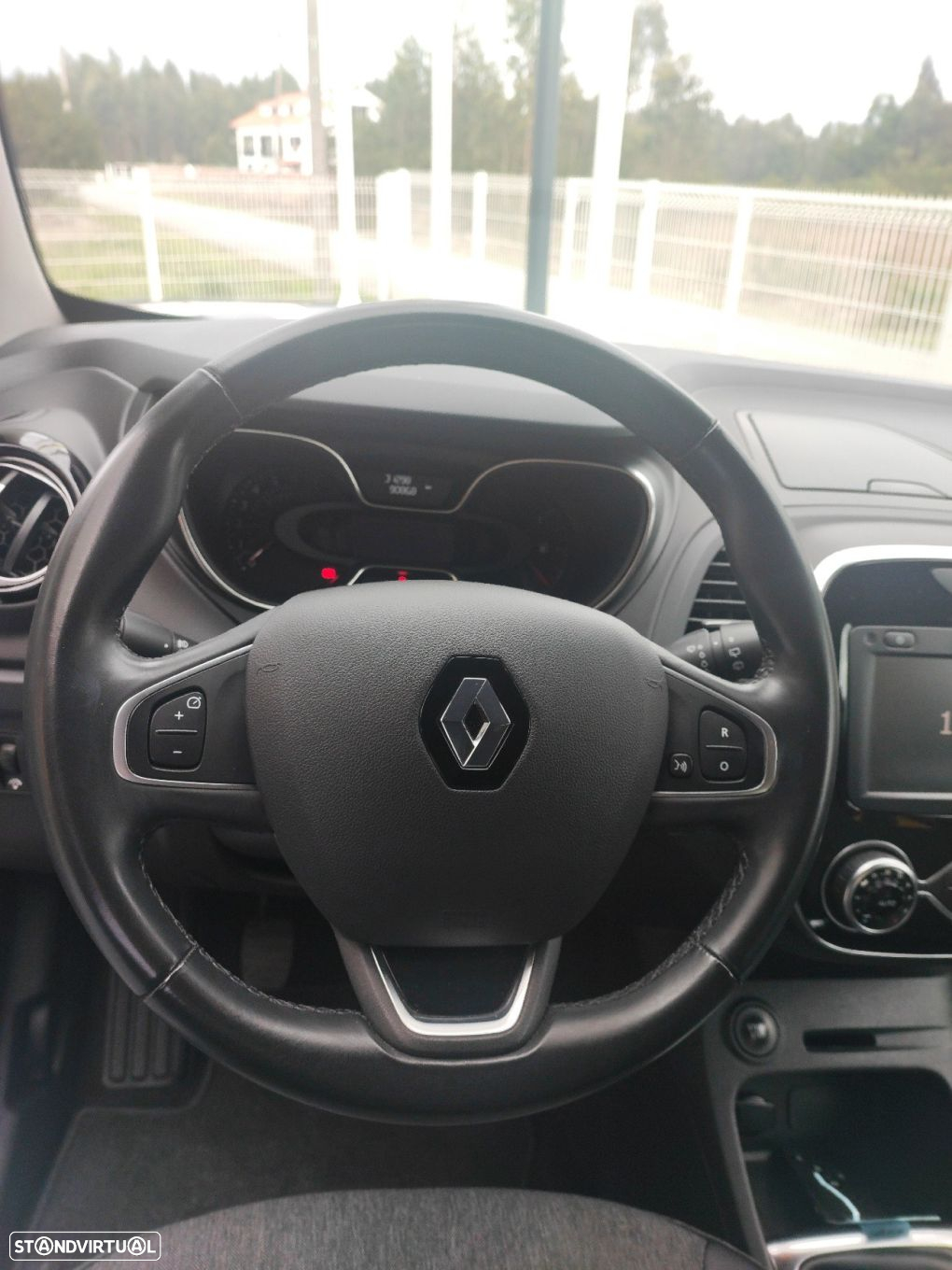 Renault Captur 0.9 TCE Exclusive - 11