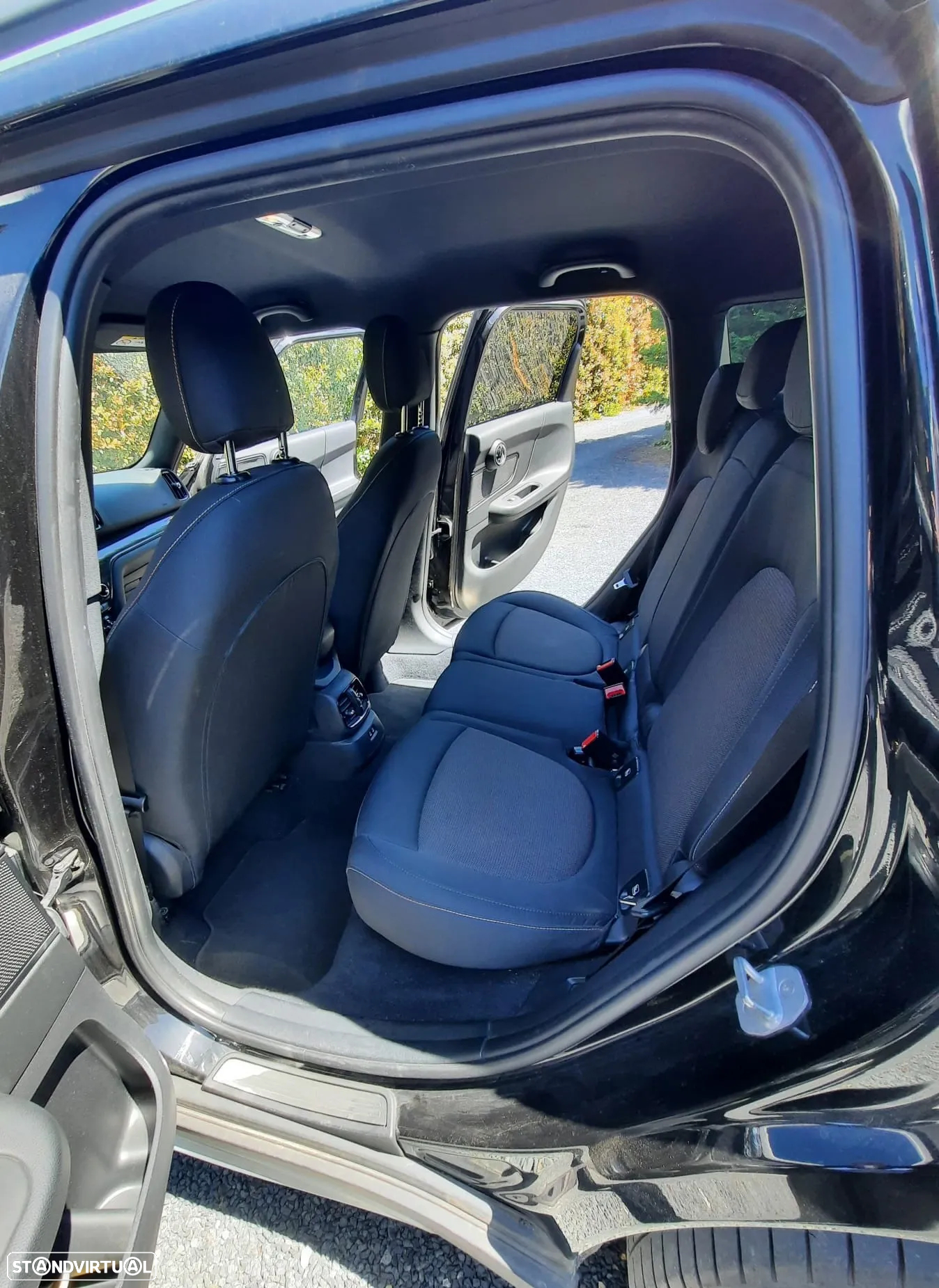 MINI Countryman One D - 16