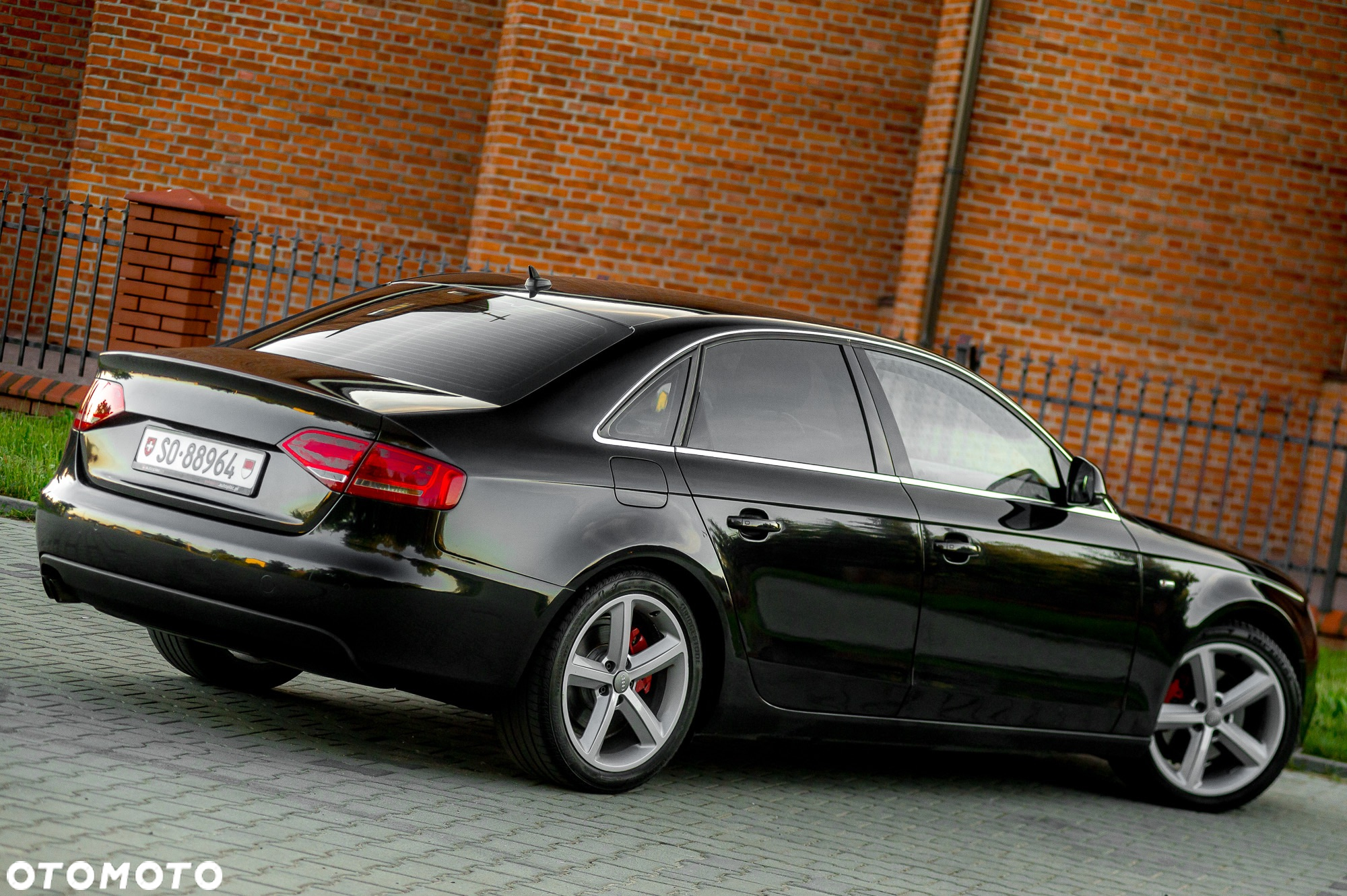 Audi A4 Avant 2.0 TDI DPF quattro S line Sportpaket - 15