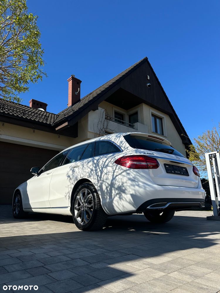 Mercedes-Benz Klasa C 200 9G-TRONIC Exclusive - 7