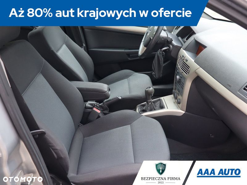 Opel Astra - 10