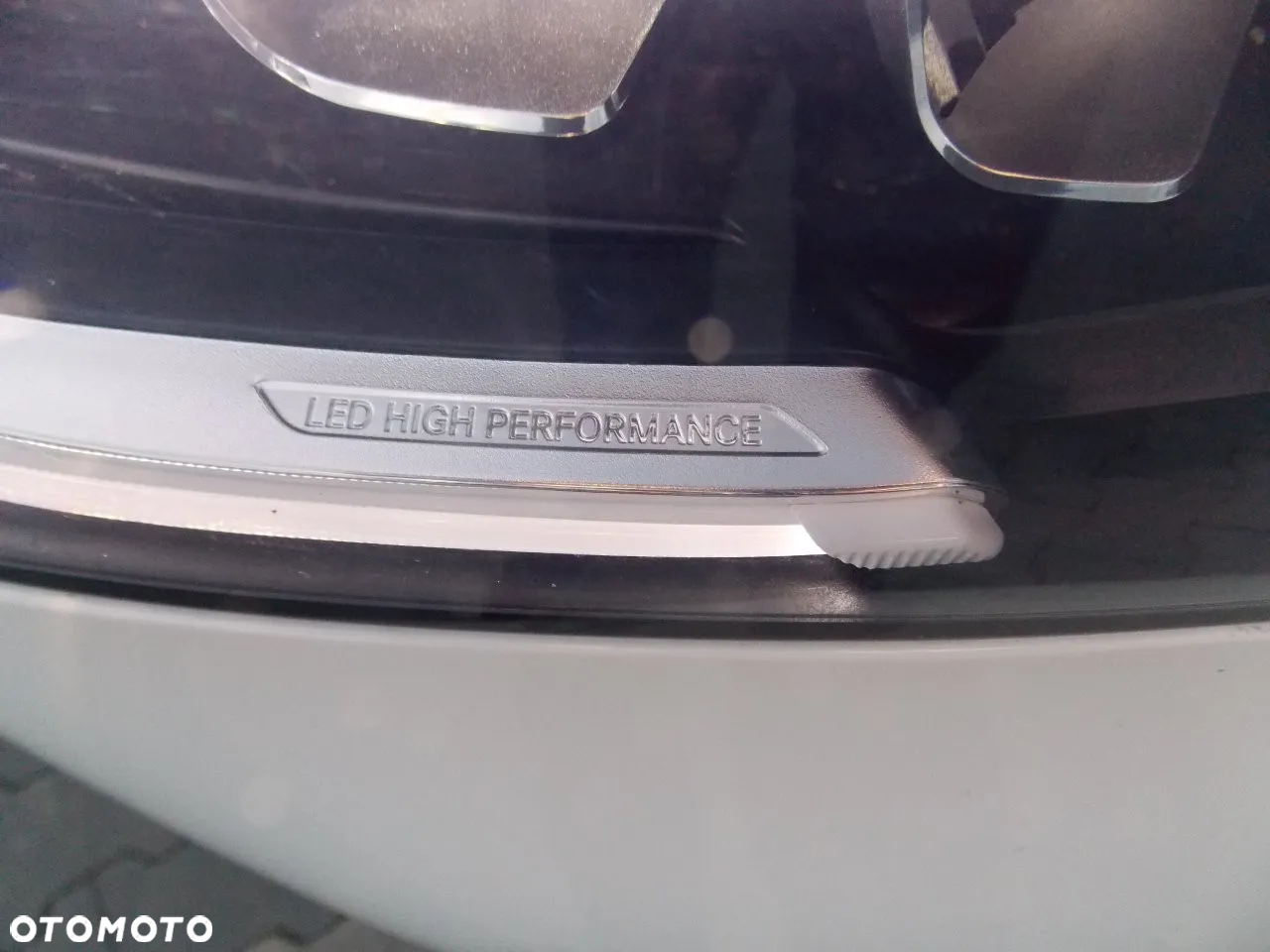 Mercedes-Benz GLC 300 4Matic 9G-TRONIC AMG Line Plus - 30