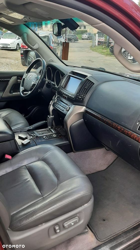 Toyota Land Cruiser LC 4.5 V8 D-4D Prestige 7os - 17