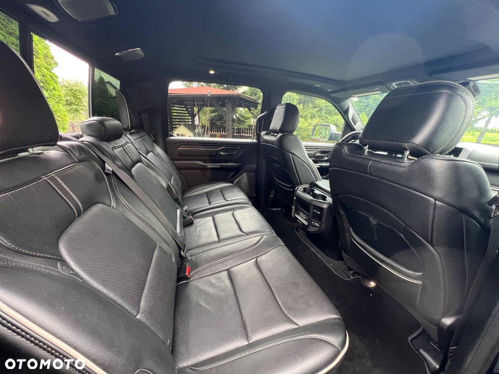 RAM 1500 5.7 Crew Cab Limited - 11