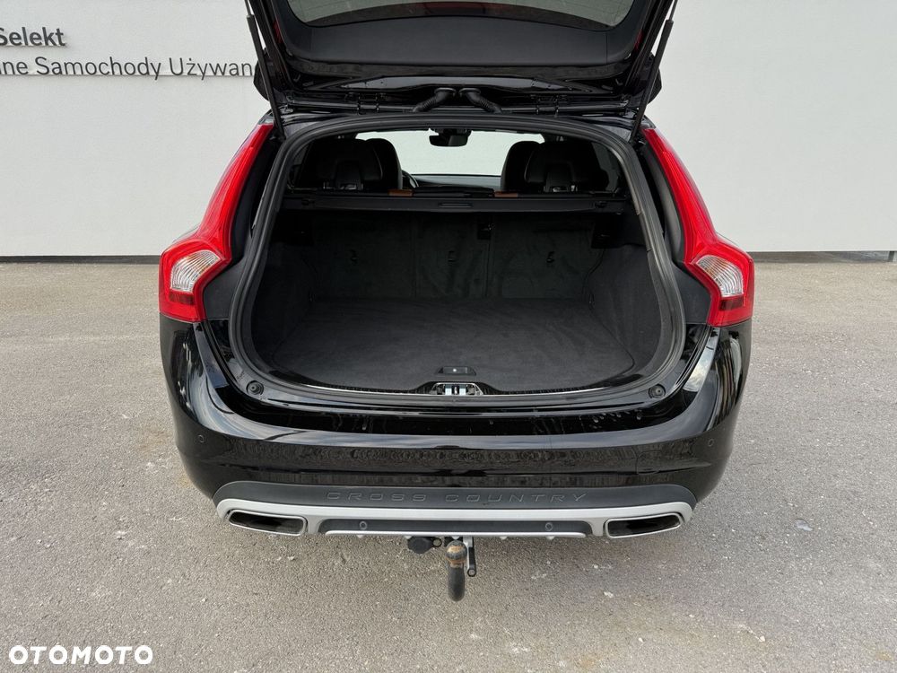 Volvo V60 Cross Country - 7