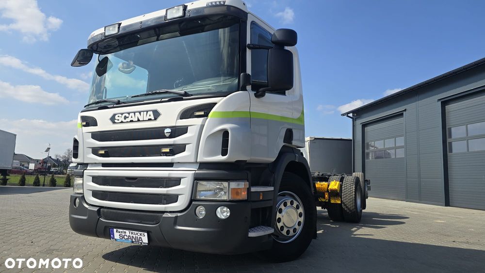 Scania P360 6x2 13l 6cyl PDE  4.3m rozstaw rama do zabudowy beczka asenizacyjna mleko wywrotka niski przebieg! - 4