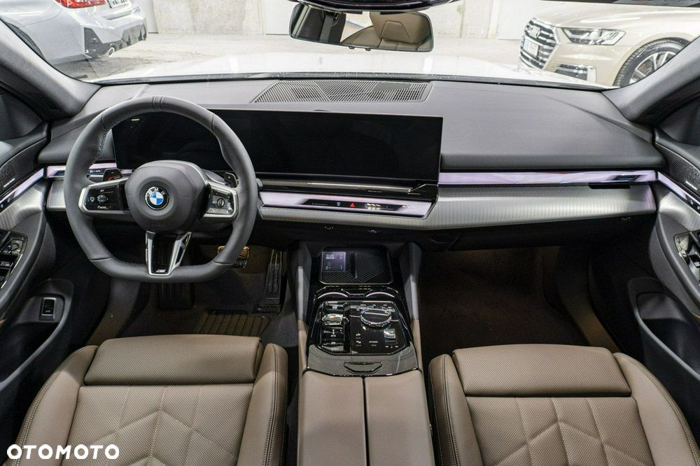 BMW Seria 5 - 12