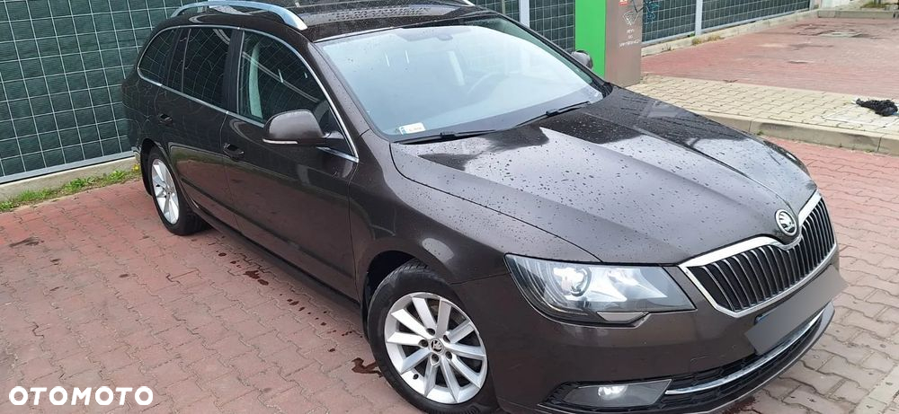 Skoda Superb 2.0 TDI Business - 2
