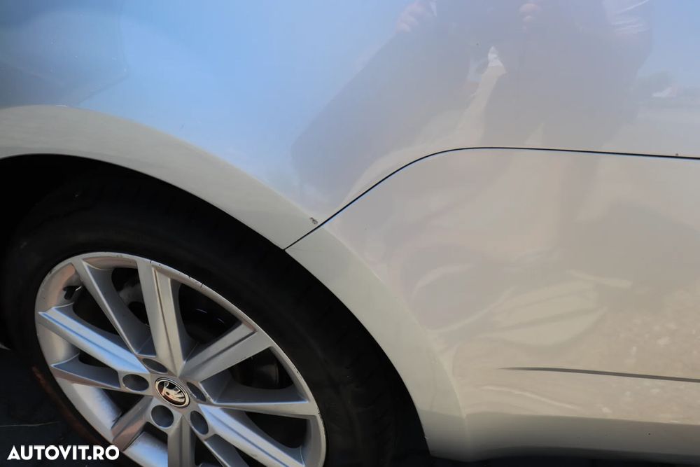 Skoda Octavia 1.4 TSI ELEGANCE - 23