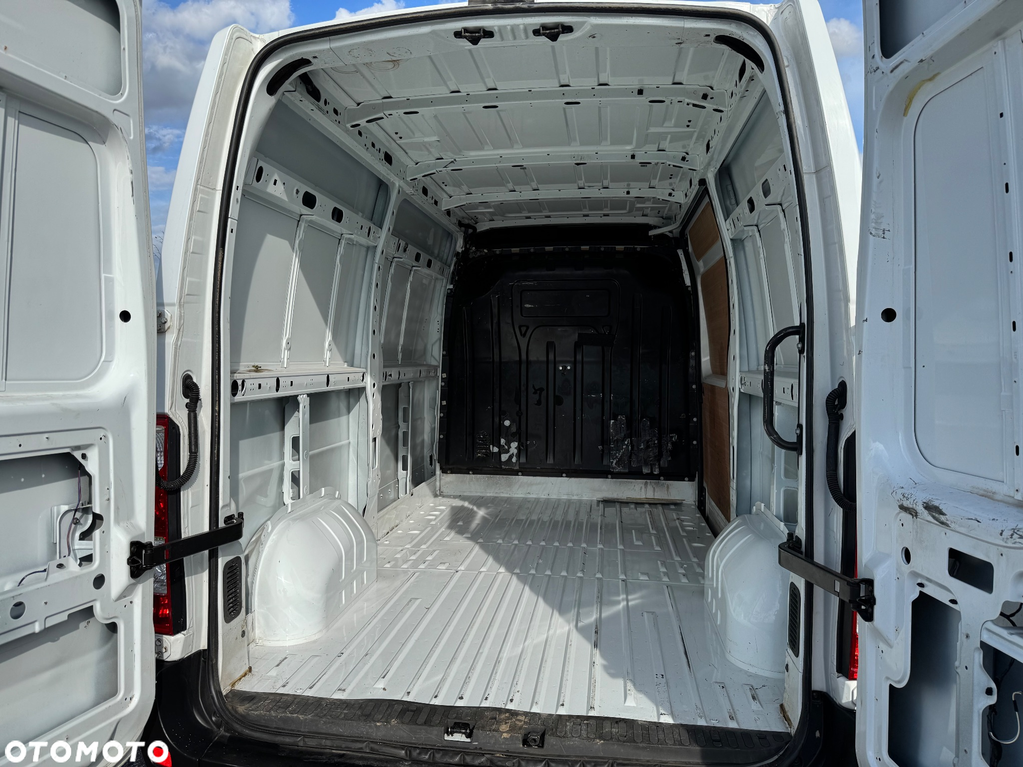 Renault Master - 18
